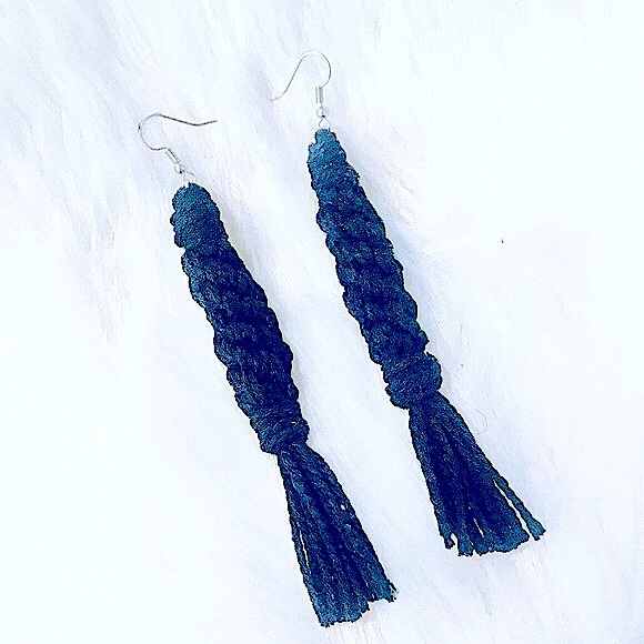 🆓w/$👋🏻Made Macrame 4ply Round Landyard Earrings - Picture 3 of 16